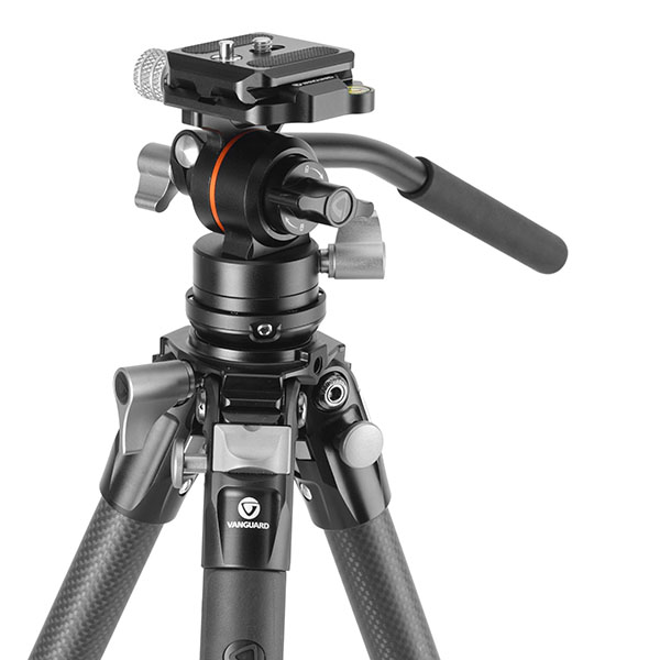 高精度ビデオ雲台「VEO PV-12」が付属