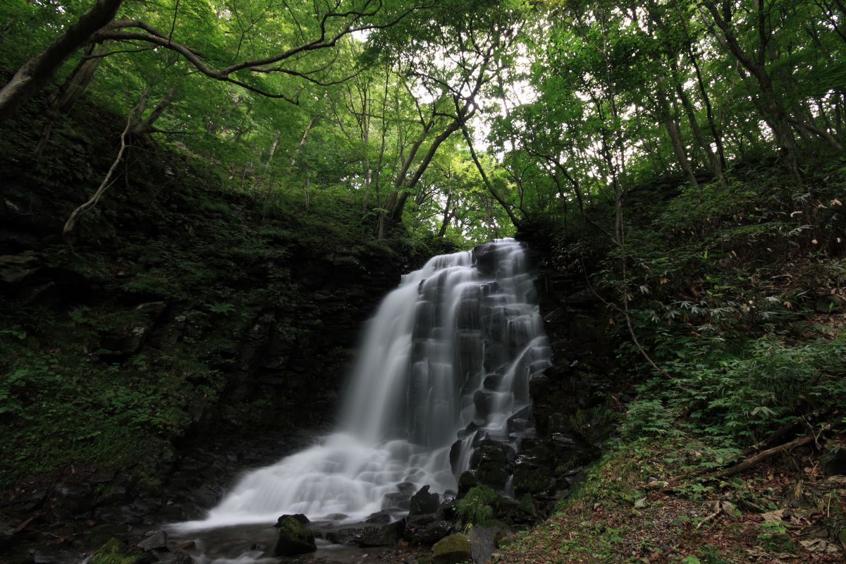 錦見の滝（秋田県）