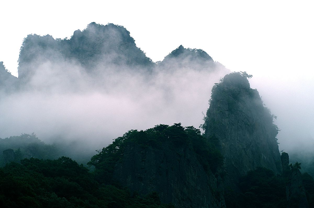 妙義山