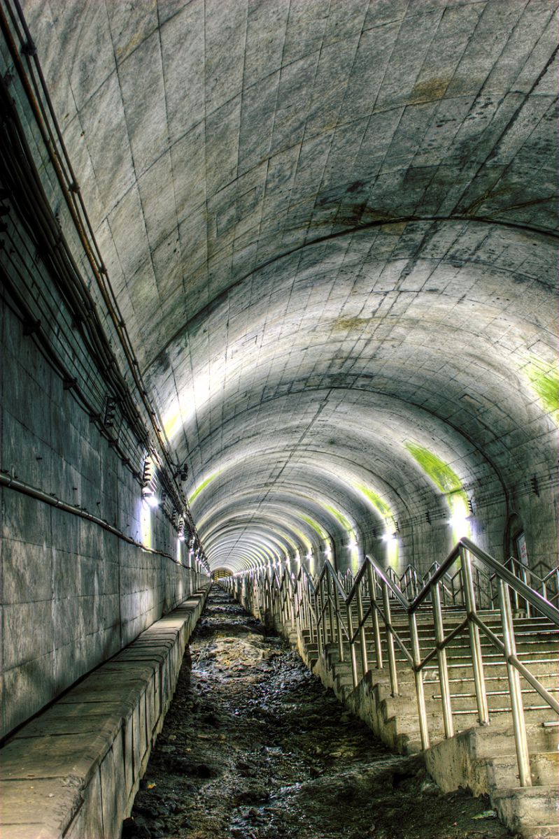 土合駅