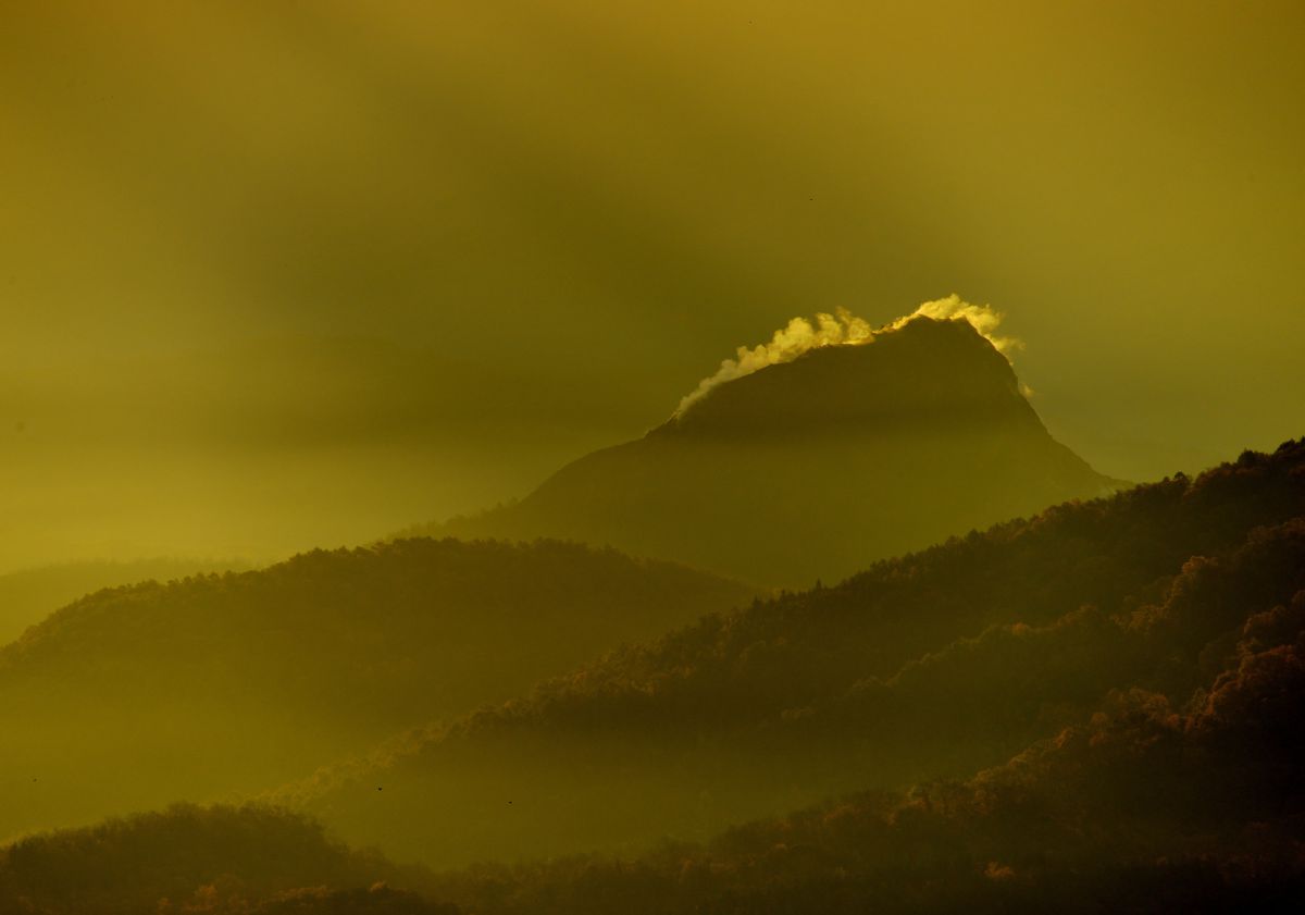 昭和新山（北海道）