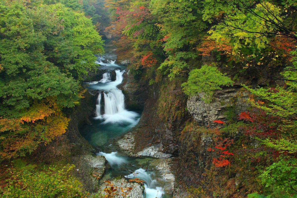 鳳鳴四十八滝（宮城県）