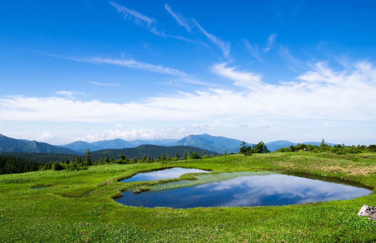 苗場山