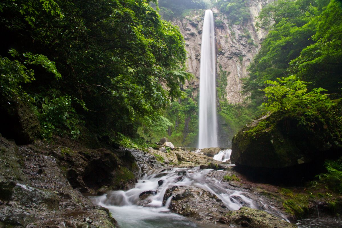 東椎屋の滝