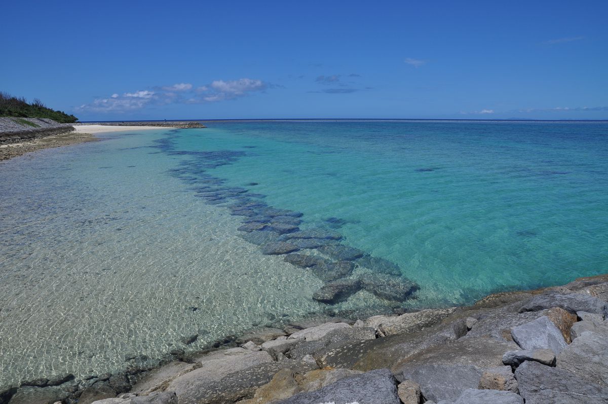 鳩間島