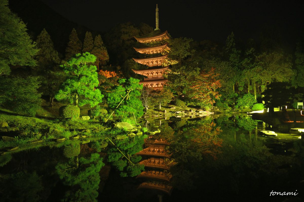 瑠璃光寺（山口県）