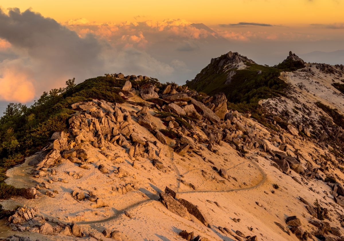 鳳凰三山（山梨県）