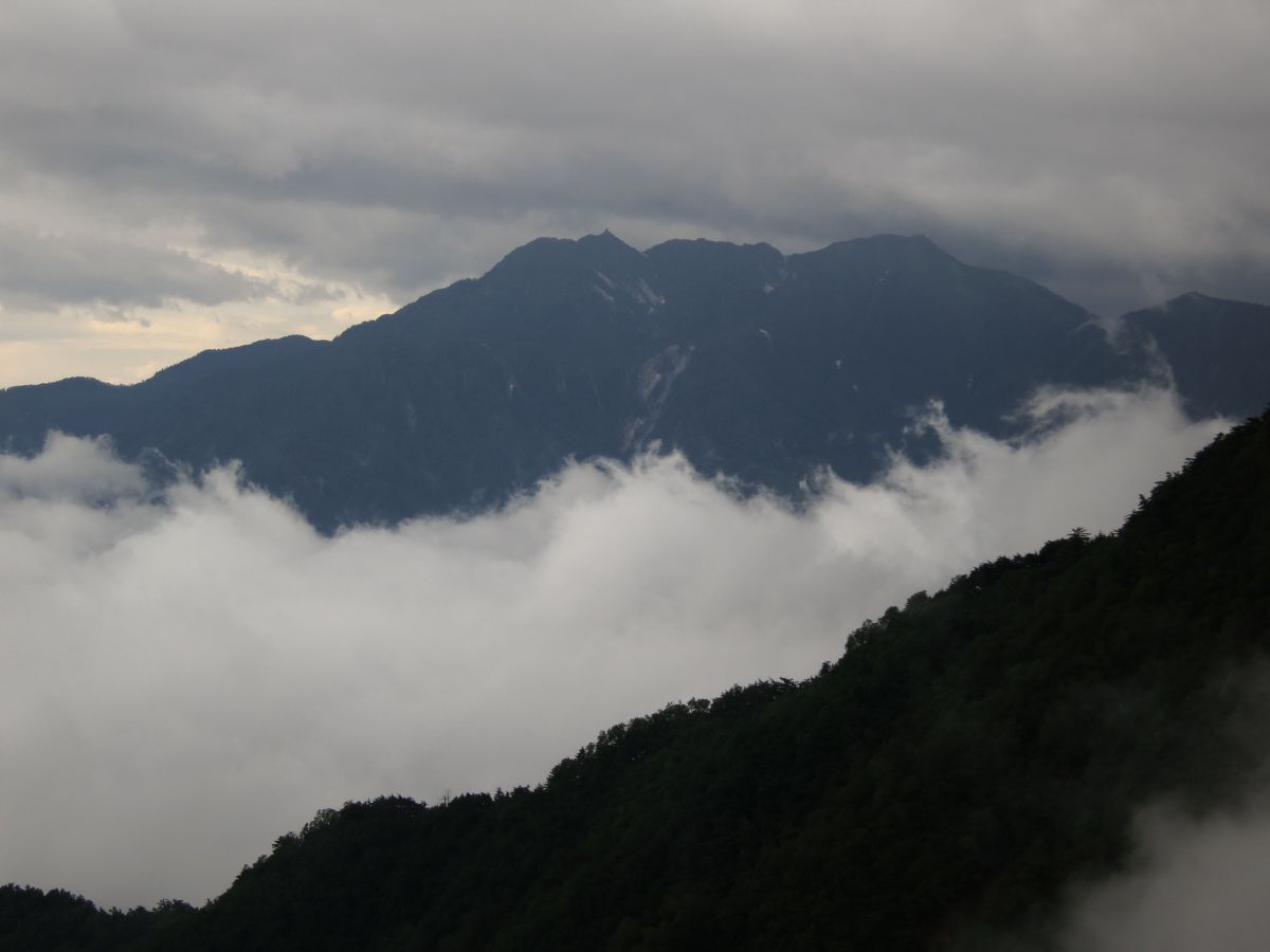 鳳凰山（山梨県）