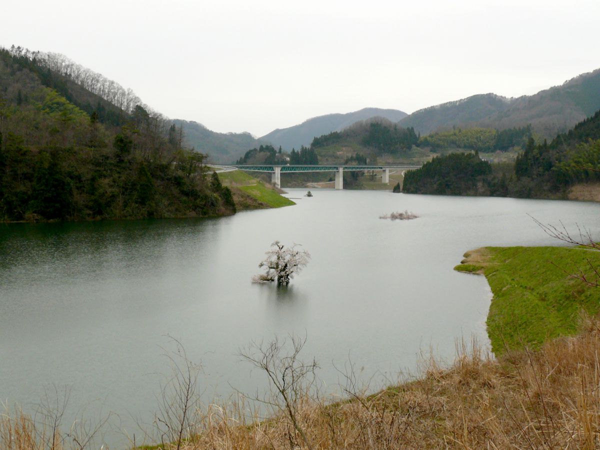 三瓶山（島根県）